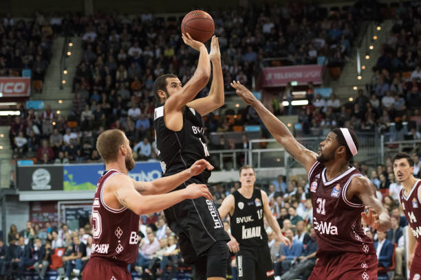 策与可能走 策与可能走