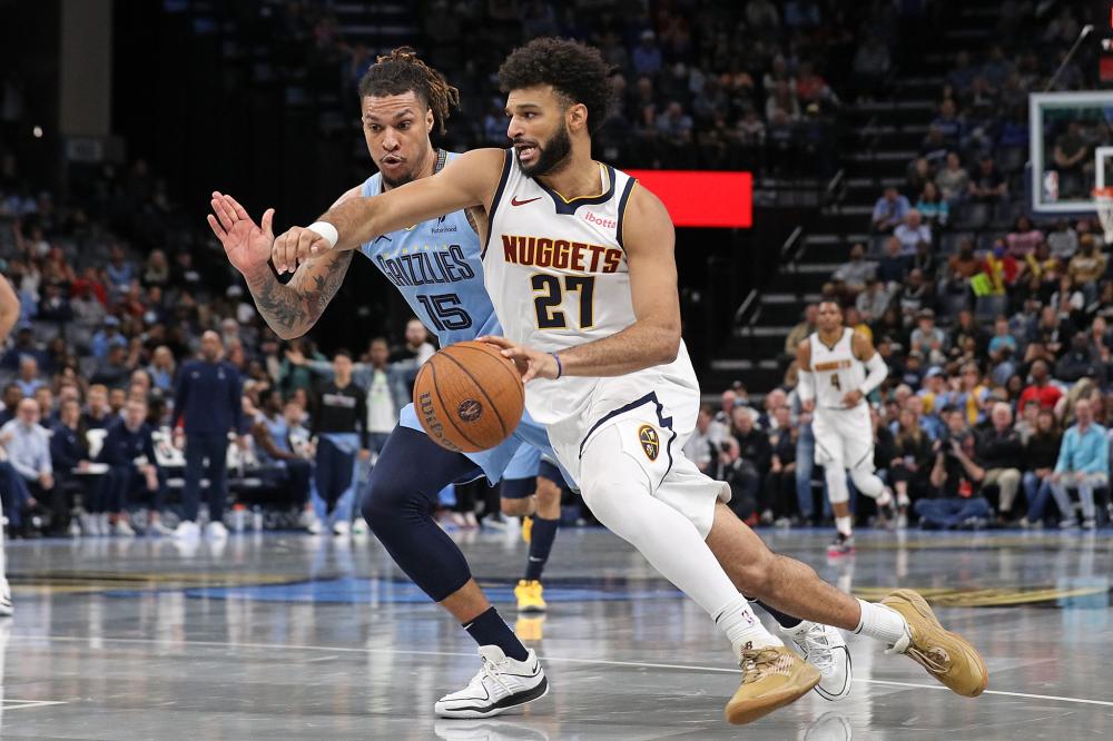 更是在和 更是在和